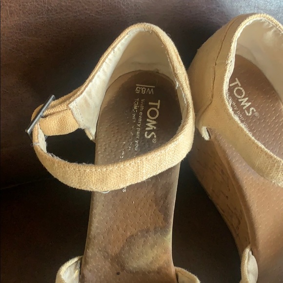 Toms wedge cream 8.5 w - Picture 6 of 11